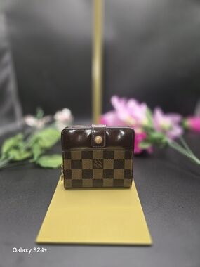 Authentic Louis Vuitton Damier Ebene Compact Zip Wallet